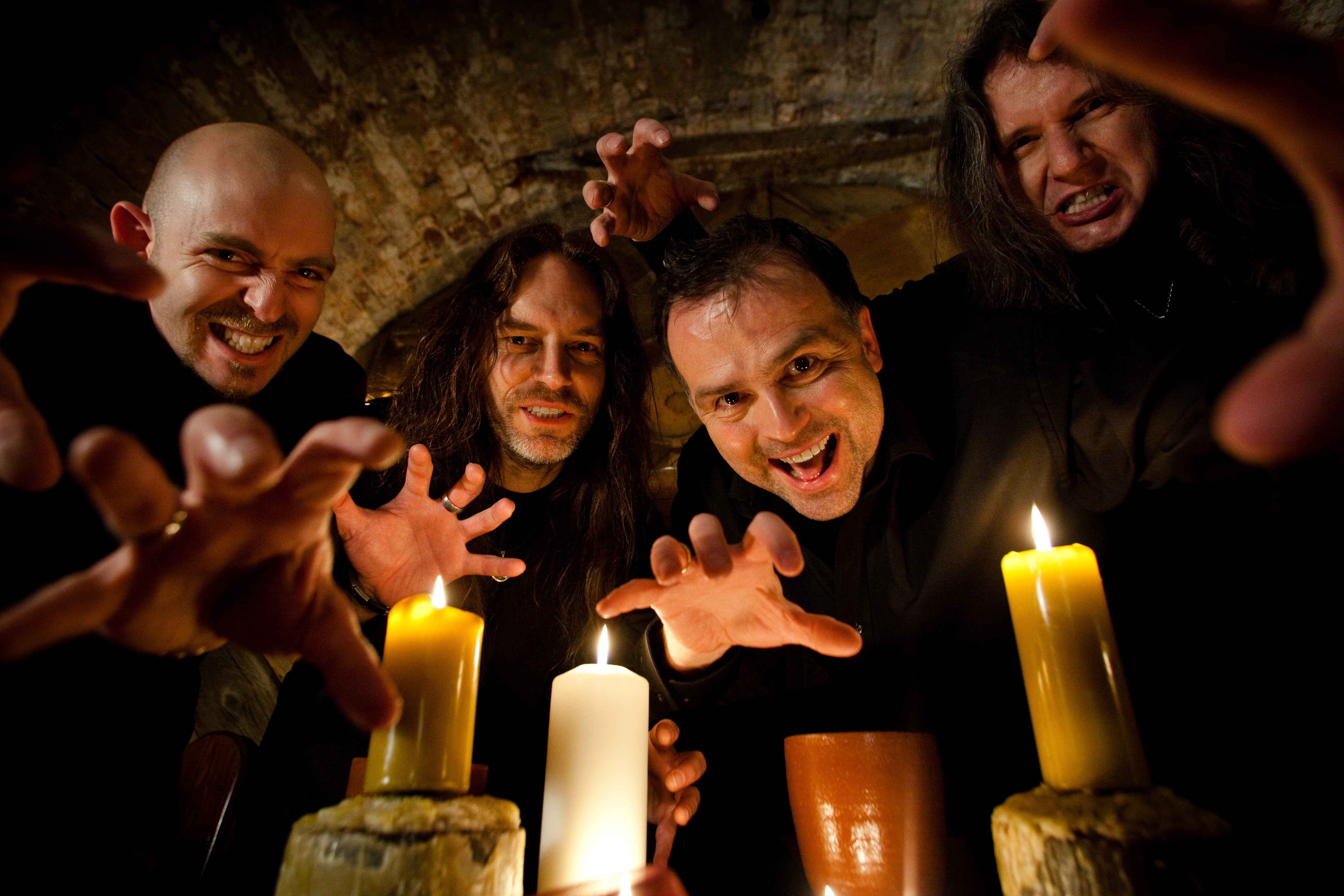 CANTO: New Sepultura, Blind Guardian tour details, and more