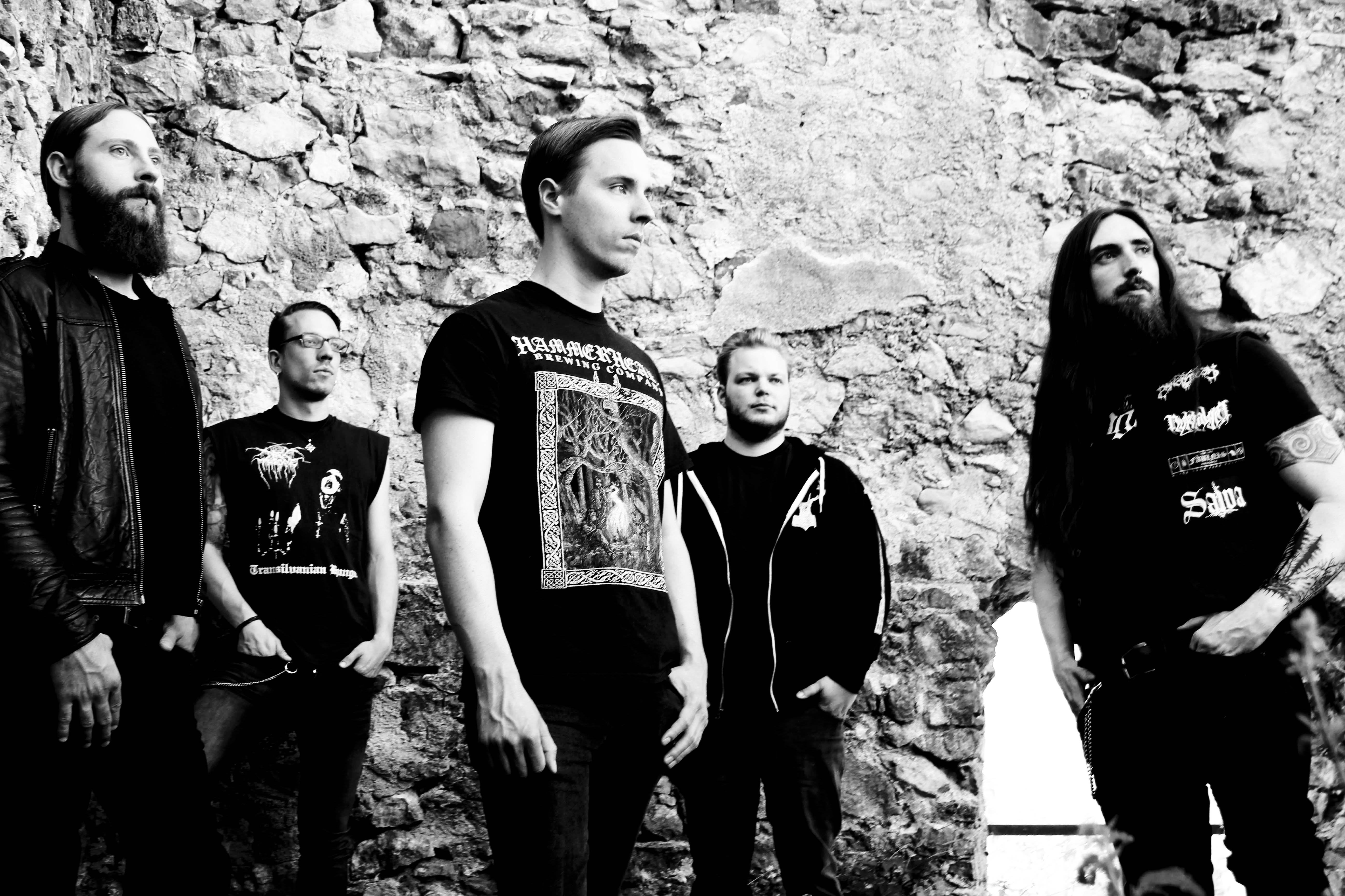 Interview: Winterherz of Waldgeflüster on “Ruinen”, Nature, and a Full Lineup