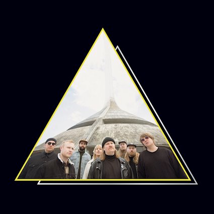 Rainbows in the Dark: Teksti-TV 666 — Vapauden tasavalta