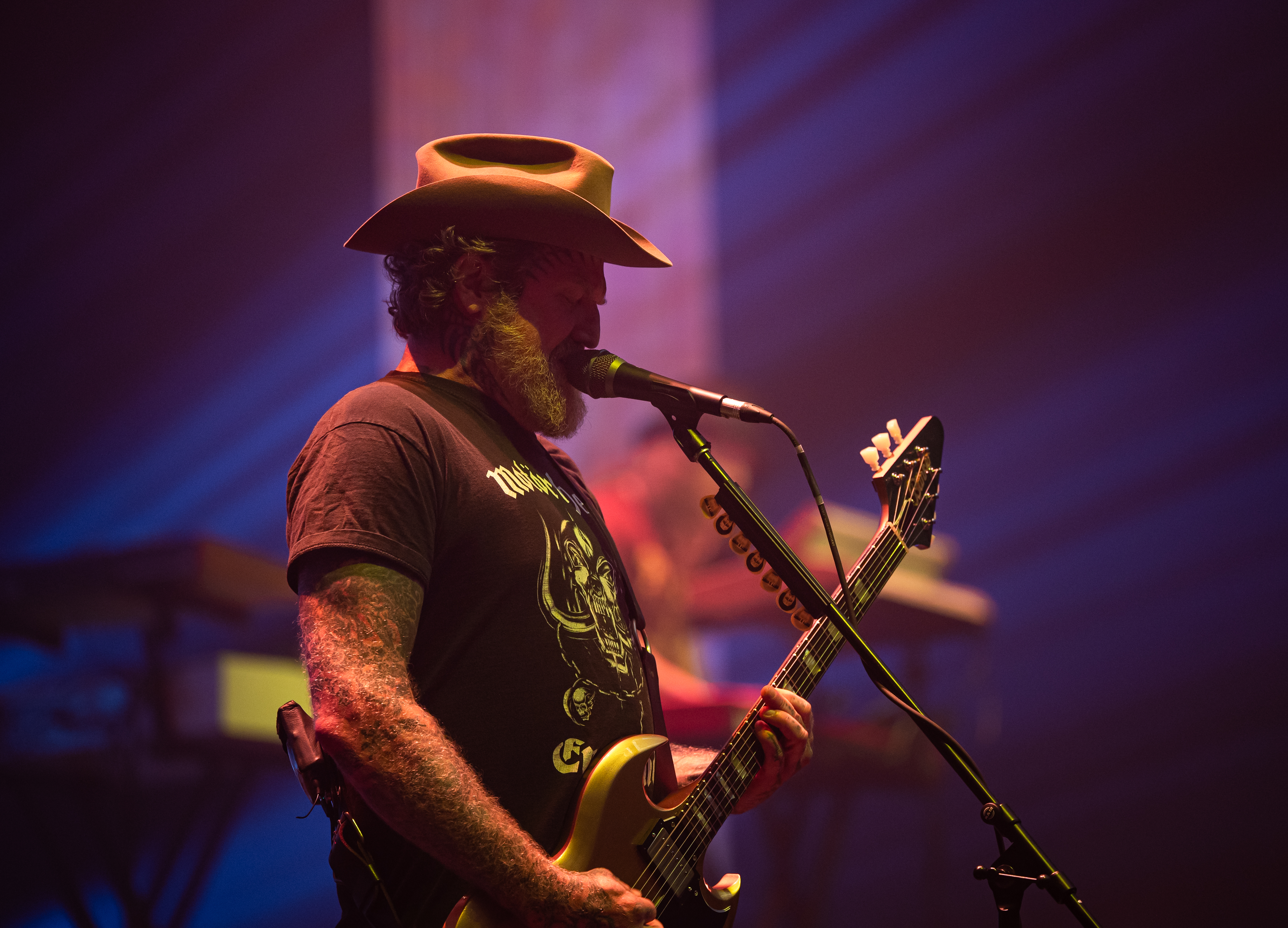 CANTO: RIP Brent Hinds, Der Weg einer Freiheit, Testament, and More