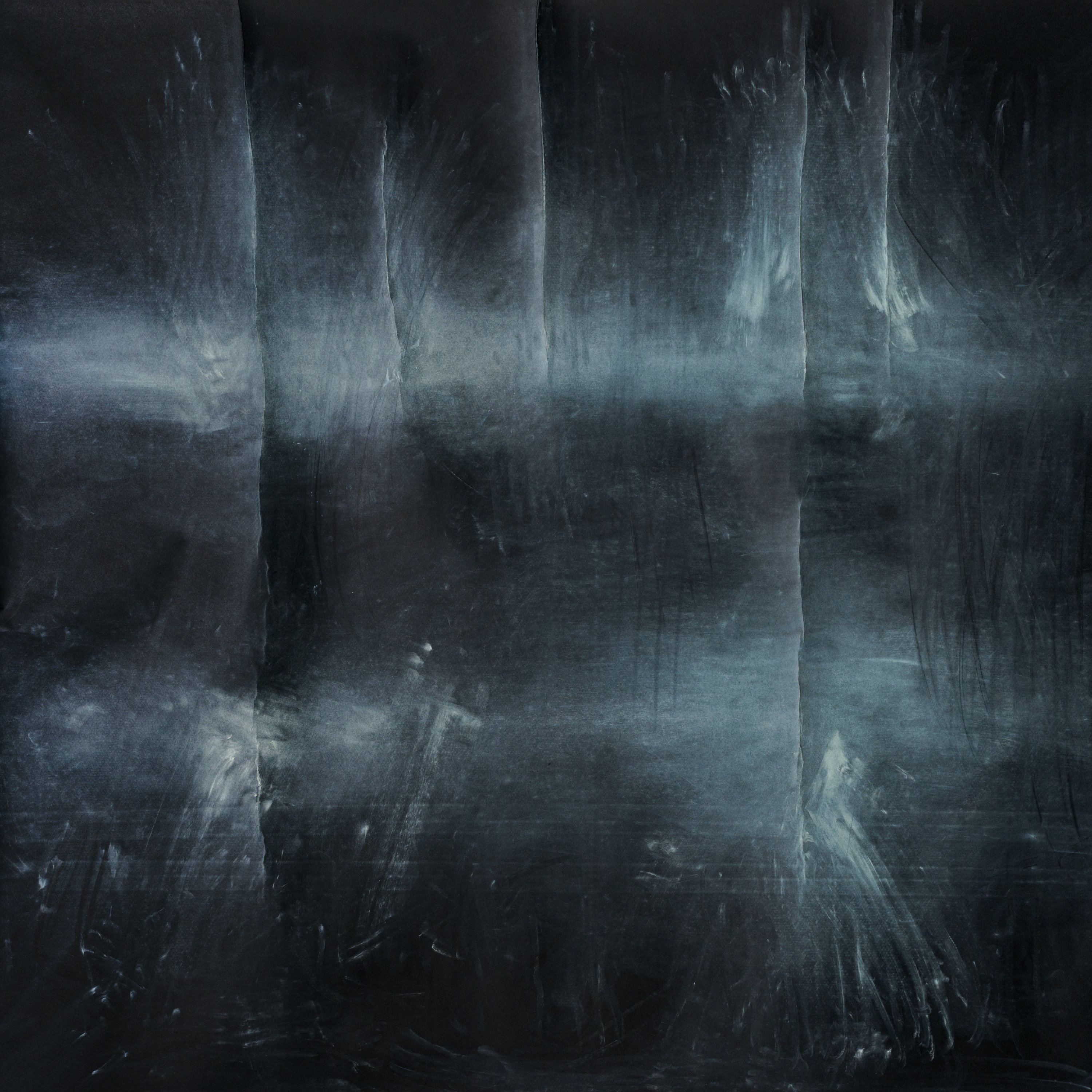 Rainbows in the Dark: Virta – Horros