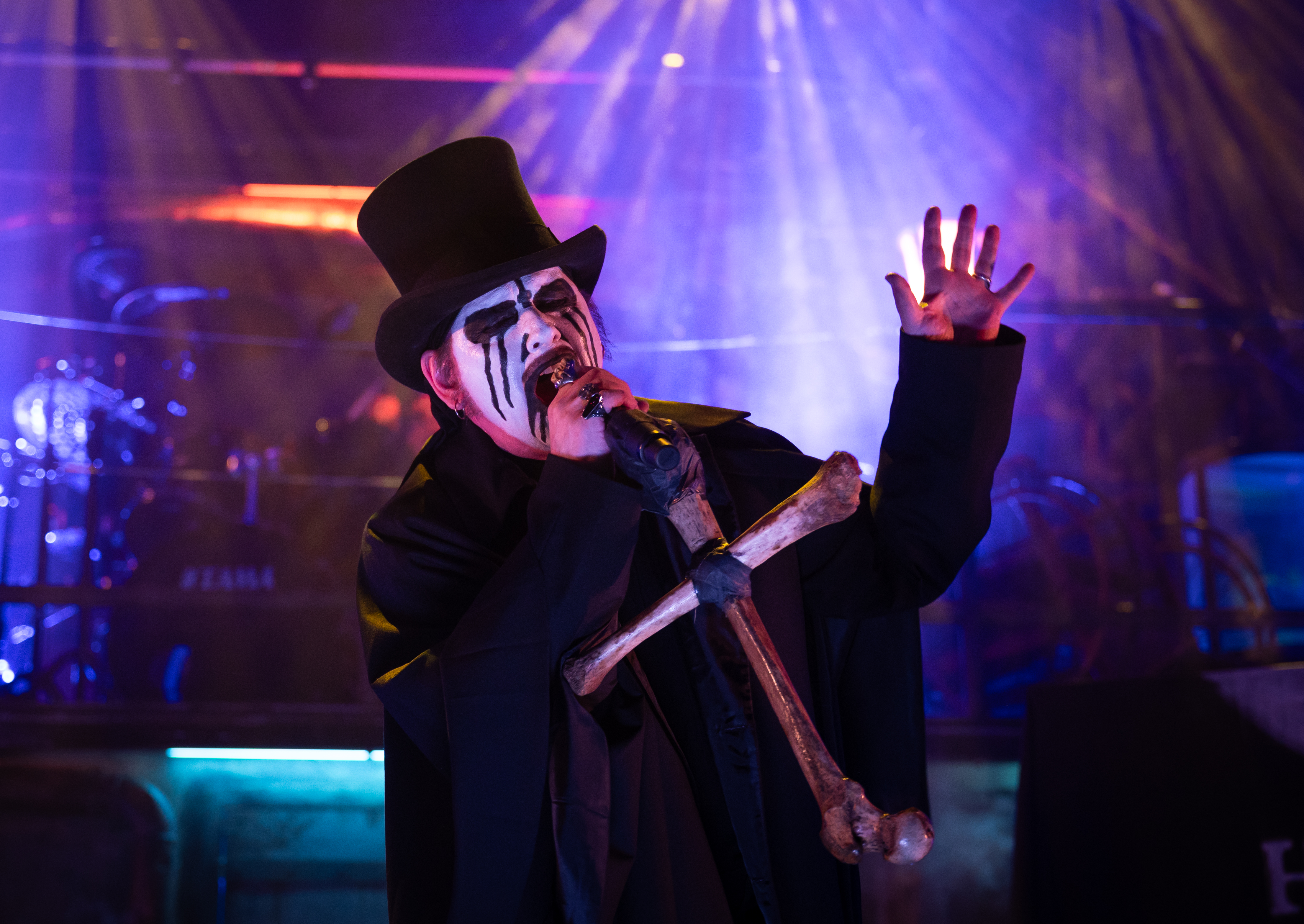 CANTO: King Diamond, Hammerfall, This Gift Is A Curse, and More